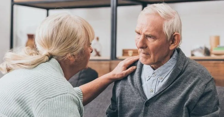 Yalnızlık Alzheimer riskini artırıyor