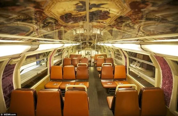 Saray gibi tren