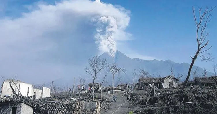 Endonezya’da yanardağ alarmı