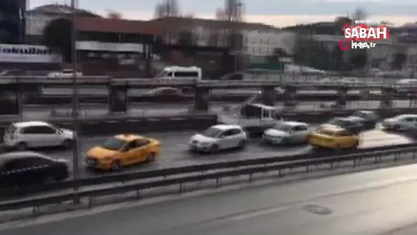 Kısıtlama gününde E-5 karayolunda bu kadarına pes dedirten görüntüler | Video