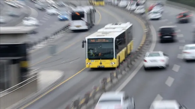 istanbulda-1-mayis-tedbiri-7-metro-duragi-kapatiliyor-1746030251891.jpg