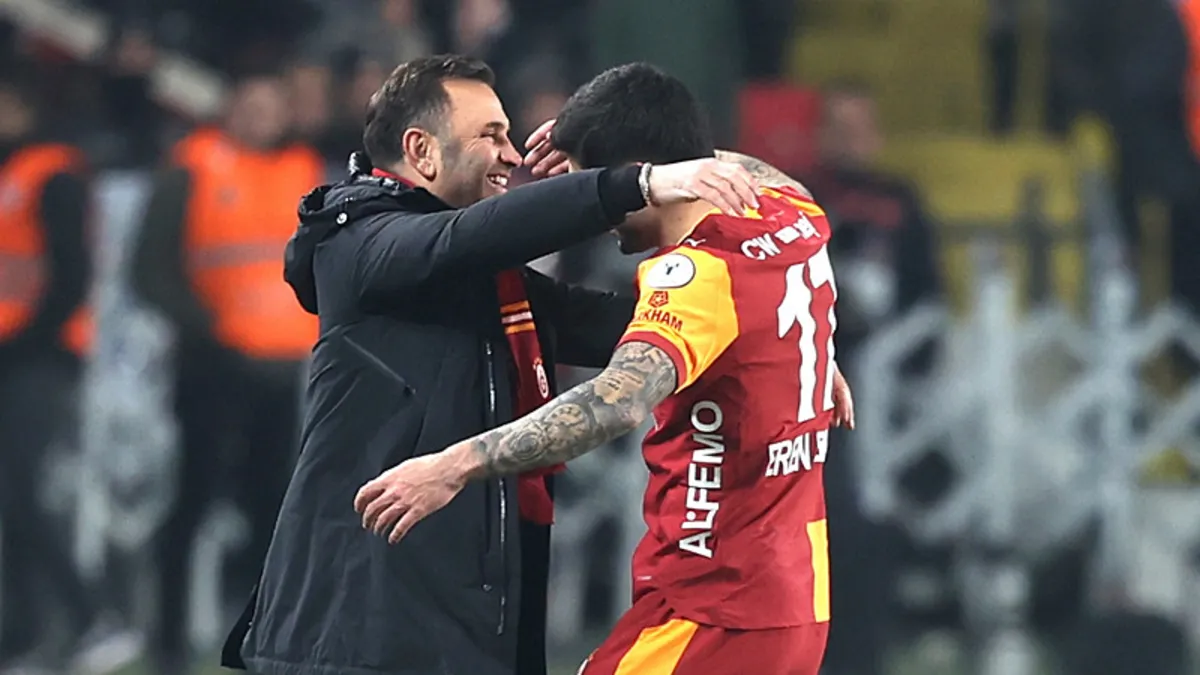 Eren Elmalı cezadan golle döndü! Okan Buruk’a sarıldı – Galeri Eren Elmalı cezadan golle döndü! Okan Buruk’a sarıldı – Galeri