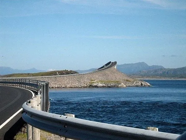 Dünyadaki en ilginç yollar