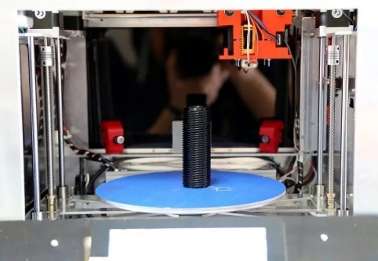 Bursa’da 3D boyutlu kopya makinesi üretttiler
