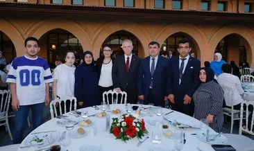 İstanbul Valisi Gül şehit yakınlarıyla akşam yemeğinde buluştu