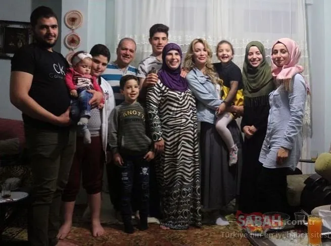 Ünlü oyuncu Gamze Özçelik Suriyeli aileyle iftar yaptı!