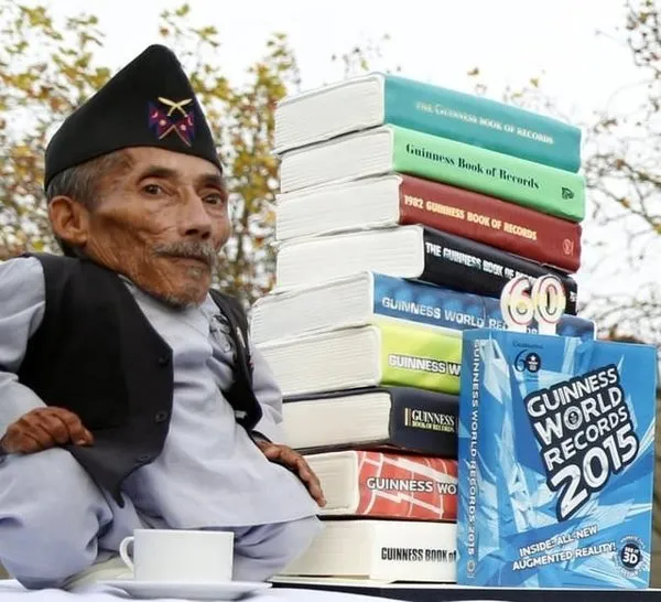 Dünyanın en kısa adamı yaşamını yitirdi