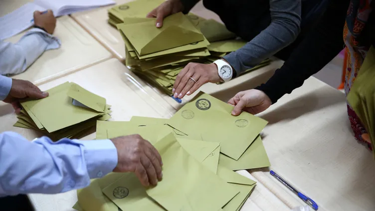 Türkiye seçimini yaptı! 31 Mart yerel seçimleri büyük bir olgunluk içerisinde gerçekleştirildi