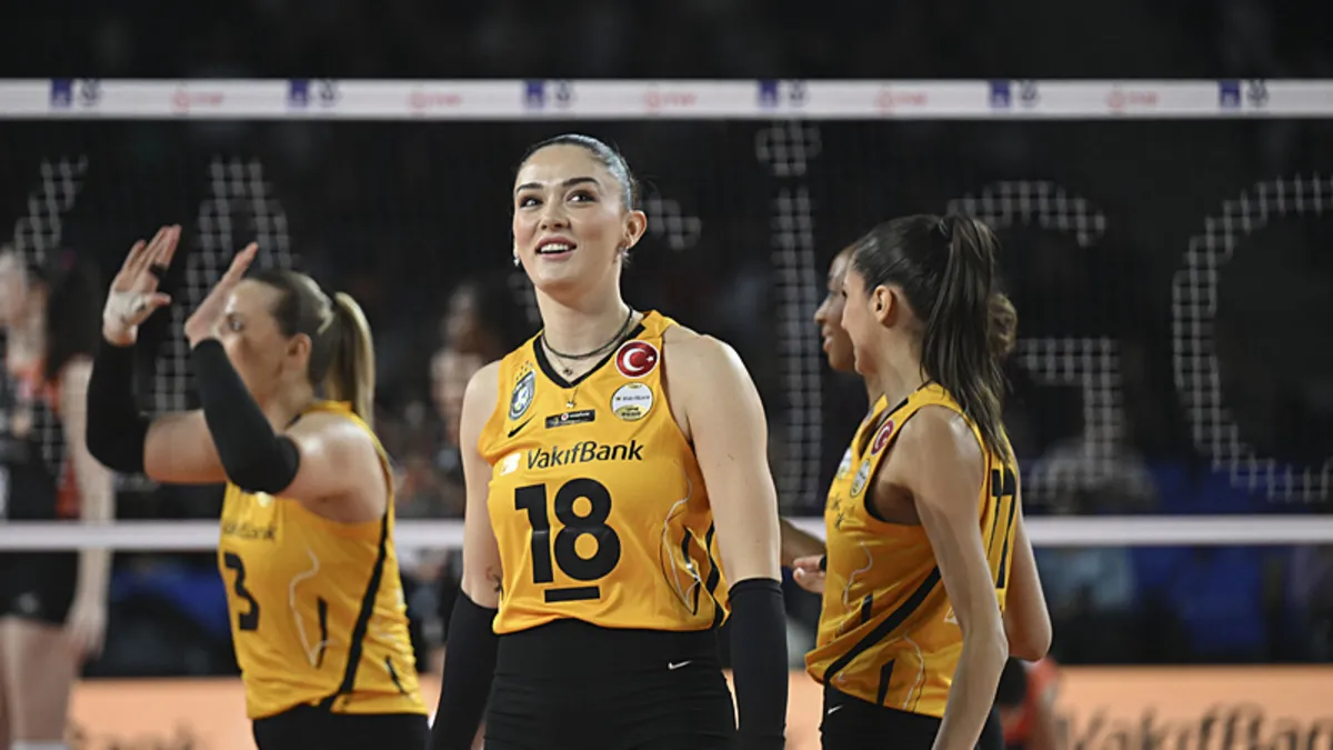 AXA Sigorta Kupa Voley’de şampiyon VakıfBank! AXA Sigorta Kupa Voley’de şampiyon VakıfBank!