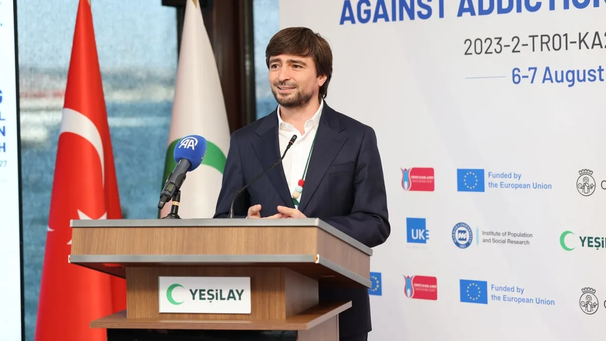 Yeşilay’dan göçmen gençler için bağımlılıkla mücadelede yeni model Yeşilay’dan göçmen gençler için bağımlılıkla mücadelede yeni model