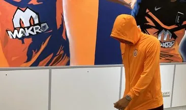 Son dakika Galatasaray haberi: Kazımcan Karataş stattan sol dizi bandajlı ayrıldı
