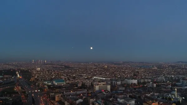 'Süper Ay' İstanbul semalarında