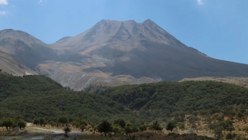 Deprem tetikledi: Volkanik Hasan Dağı’nda korkutan hareketlilik!