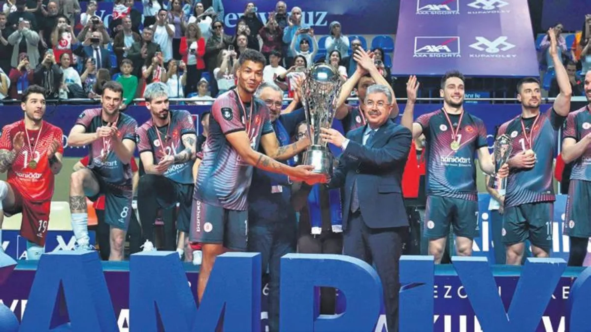 Kupa Voley’de şampiyon Ziraat Bankkart!