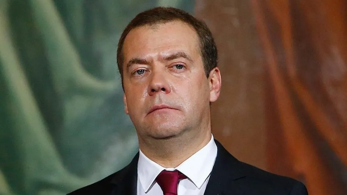 Medvedev’den Trump’a Grönland çıkışı: “İlhakla tarihe geçmek istiyor” Medvedev’den Trump’a Grönland çıkışı: “İlhakla tarihe geçmek istiyor”