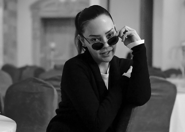 Ebru Gündeş’in kızı Alara 13 yaşında milyoner oldu! Kızı için öyle bir yatırım yaptı ki dudak uçuklatıyor...