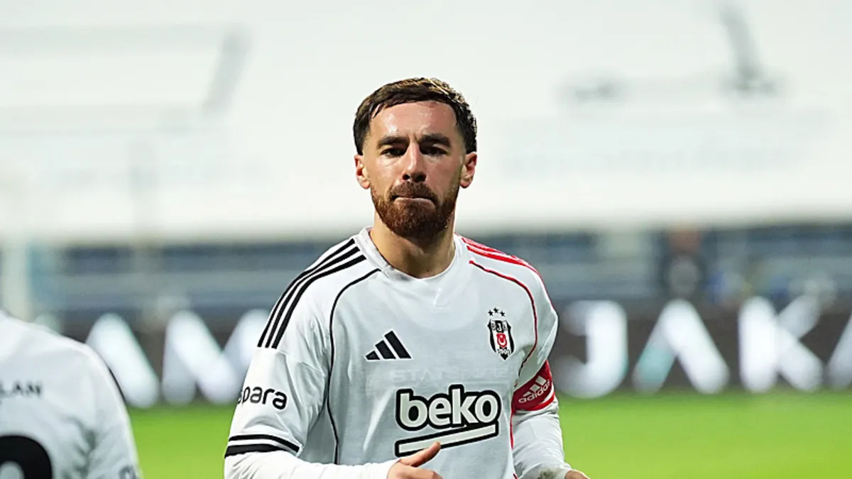 Orkun Kökçü ilk golünü attı