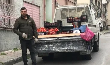 Coronavirüs sonrası Evde kal çağrısı ile eskiye dönüş: Kamyonetlerle sebze-meyve satıyorlar