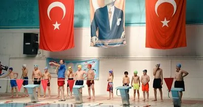 Ağrı'da çocuklar yüzme eğitimleriyle sıcak havaların keyfini çıkarıyor #agri