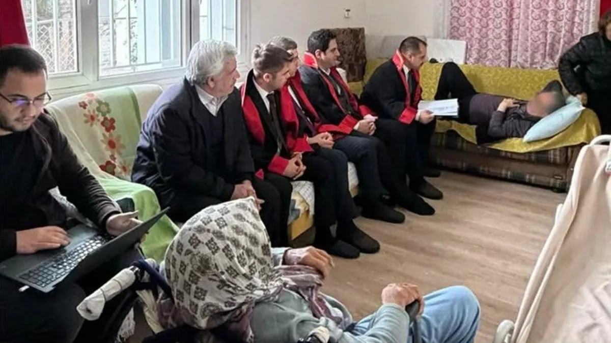 Osmaniye Kadirli’de mahkeme yatalak hastanın evine taşındı Osmaniye Kadirli’de mahkeme yatalak hastanın evine taşındı