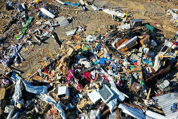 ABD'de kasırga felaketi! Kentin yüzde 75'i haritadan silindi: Hastaneden geriye harabe kaldı