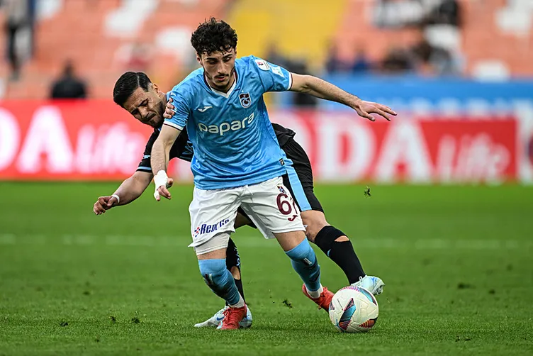 Adana Demirspor – Trabzonspor maçı sonrası flaş yorum: Onunla olmuyor…