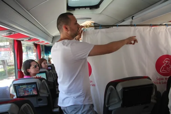 turkiyede-bir-ilk-anne-bebek-dostu-otobus-1690987412468.jpg