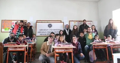 Üniversiteli öğrencilerden köy okullarına gönül köprüsü #ardahan Üniversiteli öğrencilerden köy okullarına gönül köprüsü #ardahan