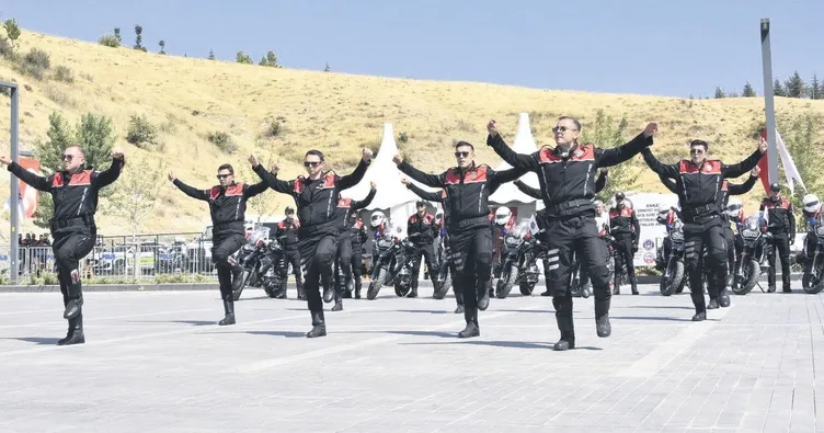 Şanlı zafere coşkulu kutlama