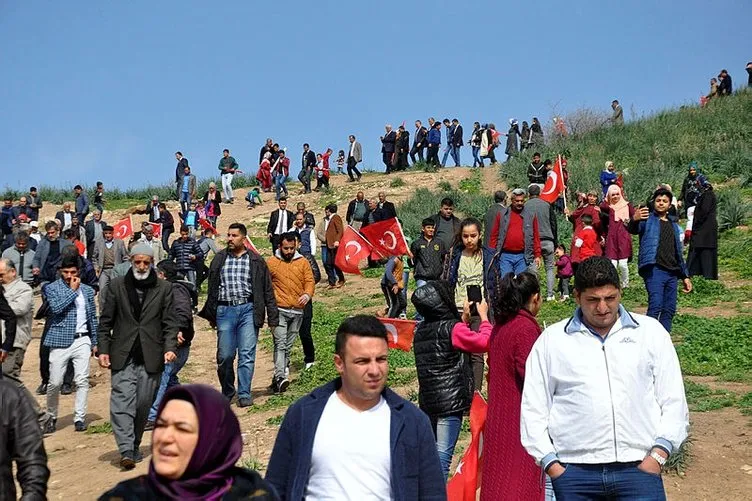 Reyhanlı’da aşiretten Türk bayraklı tepeye 300 araçlık konvoyla ziyaret