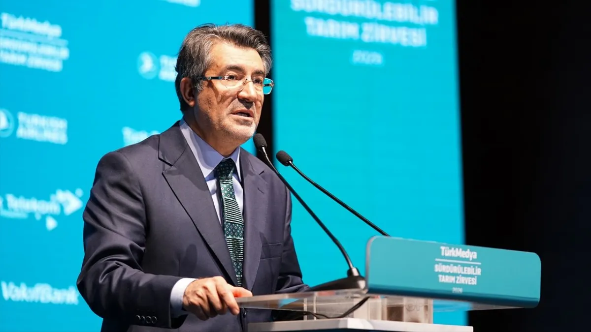 Ziraat Bankası’ndan tarıma 1 trilyonluk dev destek! Alpaslan Çakar: Yüzde 70’i tek başımıza sırtlıyoruz Ziraat Bankası’ndan tarıma 1 trilyonluk dev destek! Alpaslan Çakar: Yüzde 70’i tek başımıza sırtlıyoruz