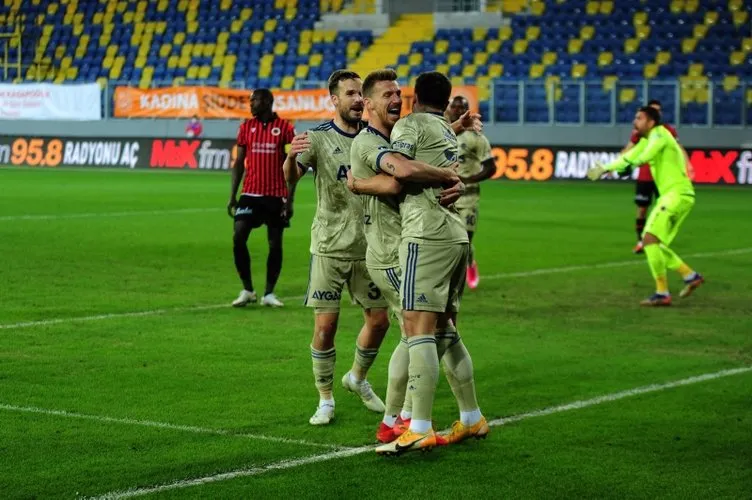 Erol Bulut Beşiktaş derbisinin 11’ini şekillendiriyor