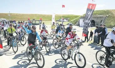 Şehitler için pedal çevirdiler
