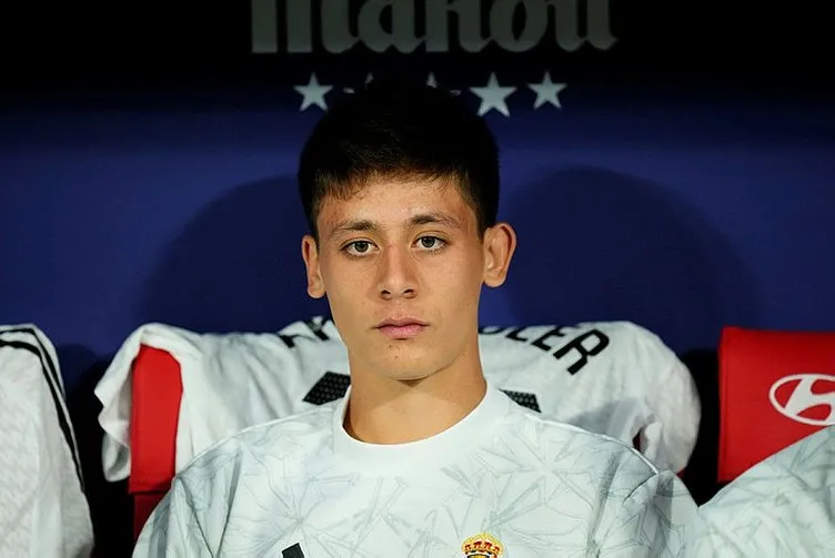 SON DAKİKA HABERLERİ: İspanya’da Arda Güler krizi! Madrid derbisinde oyuna girmeyince…