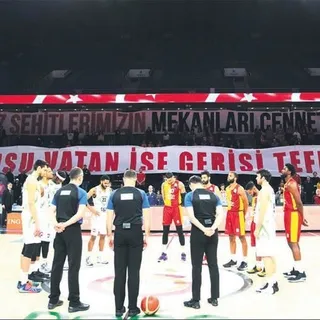 Söz konusu vatan ise gerisi teferruattır