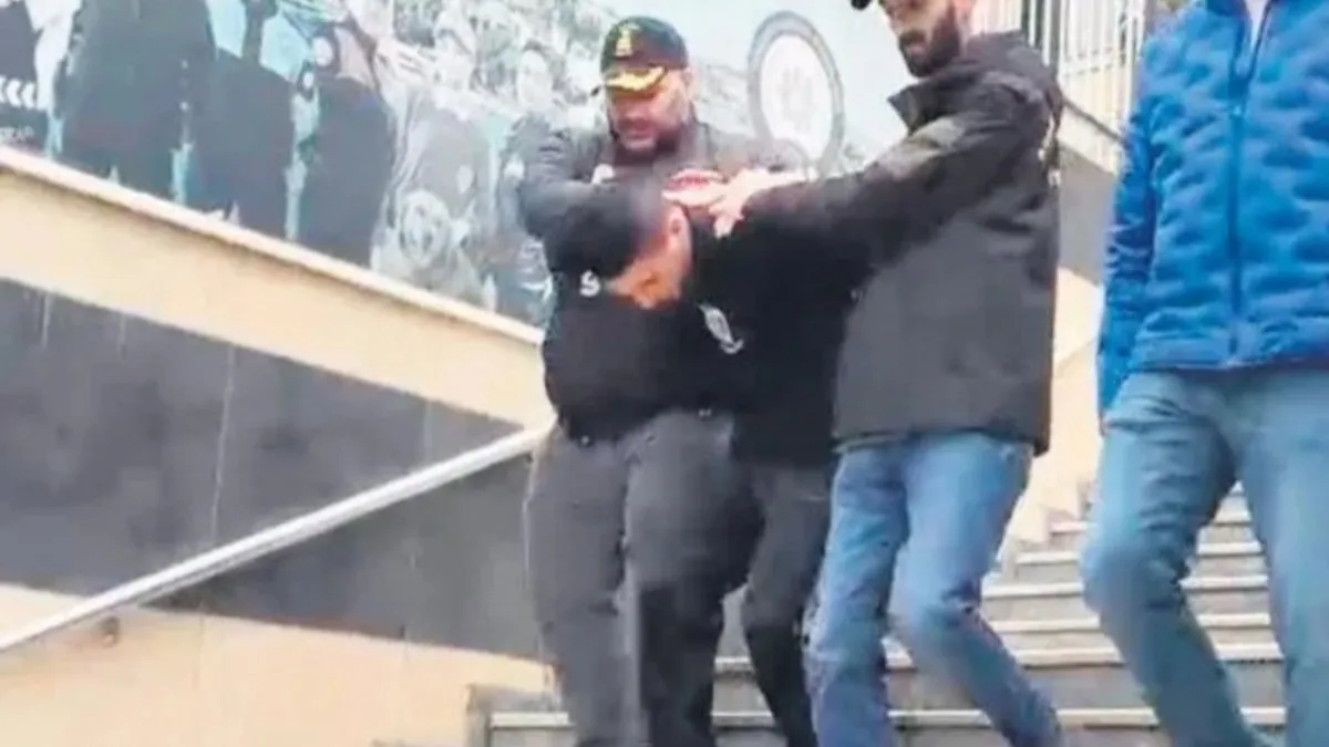 Komando bıçağıyla cinayete müebbet hapis talebi: ‘Sapık olduğunu düşündüm” Komando bıçağıyla cinayete müebbet hapis talebi: ‘Sapık olduğunu düşündüm”