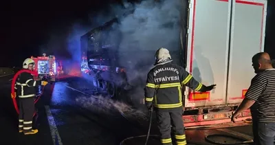 Şanlıurfa’da salça yüklü TIR alev aldı