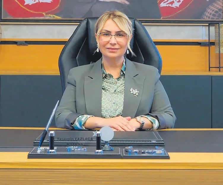 AK Parti’ye geçen Altınova Belediye Başkanı Yasemin Fazlaca ilk kez GÜNAYDIN’a konuştu: CHP’nin kirli yüzünü anlattı! Meclis üyesi şantaj yaparak illegal işlerini yaptırmak istedi