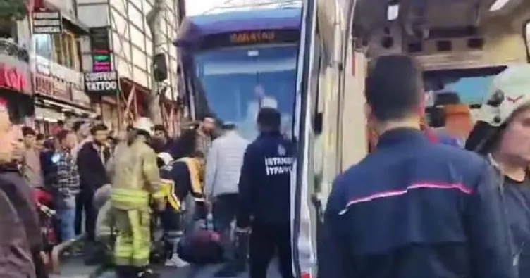 SON DAKİKA | Sultanahmet’te tramvay kazası