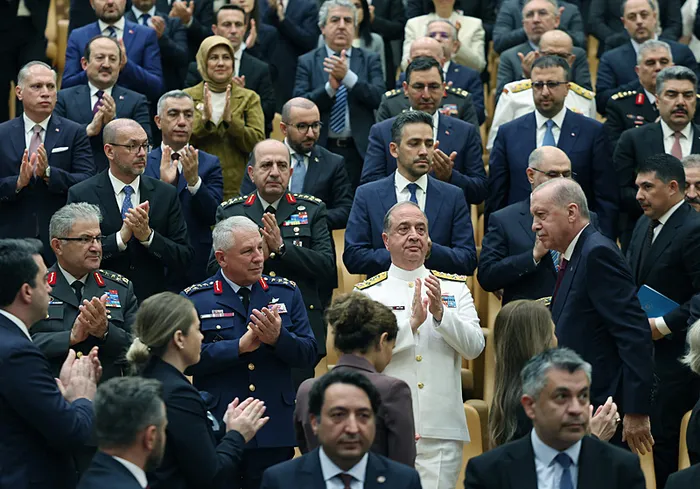 baskan-erdogan-bizim-guclu-olmak-disinda-bir-secenegimiz-yok-1781006677170.jpg