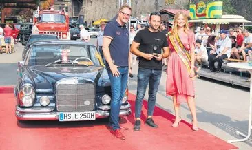 10 yıldır antika Mercedes biriktiriyor 10 yıldır antika Mercedes biriktiriyor