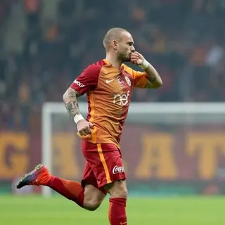 Flaş transfer açıklaması! Wesley Sneijder ve Galatasaray...