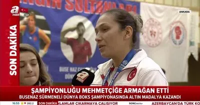 Dünya boks şampiyonasında altın madalya kazanan Busenaz Sürmeneli Şampiyonluğu Mehmetçiğe armağan etti