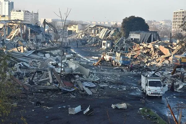 Zeytinburnu'ndaki Nakliyeciler Sitesi'nin yıkımı tamamlandı