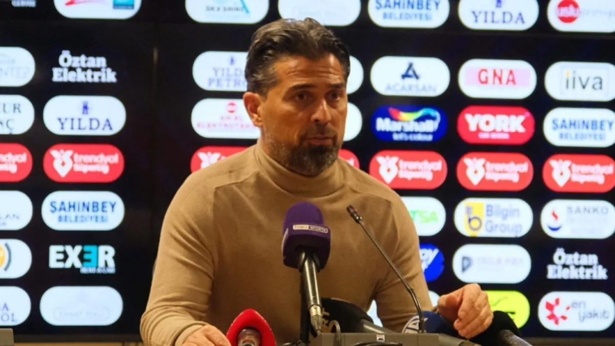 Çaykur Rizespor Teknik Direktörü İlhan Palut: 