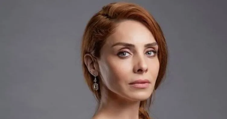 Yazın ilk aşk bombası! 41 yaşındaki Nur Fettahoğlu gönlünü yönetmen Emre Kavuk’a kaptırdı!