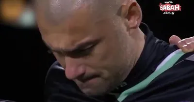 Burak Yılmaz gözyaşlarına boğuldu! Oğuzhan Özyakup gol sonrası yürekleri dağladı | Video