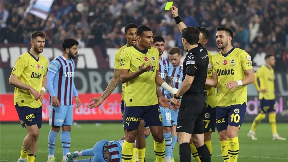 Trabzonspor-Fenerbahçe maçı sonrası yaşanan olaylarla ilgili karar çıktı Trabzonspor-Fenerbahçe maçı sonrası yaşanan olaylarla ilgili karar çıktı