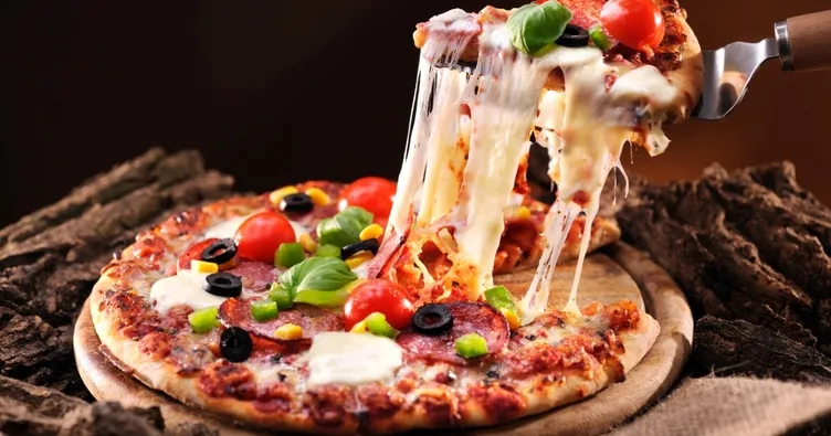 Pizza tarifi&hellip; Pizza nasıl yapılır? Hamurişi Tarifleri Haberleri