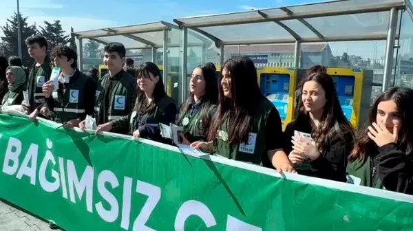 bagimlilikla-mucadeleye-ogrencilerde-yuruyusle-destek-verdi-1741355439624.jpg